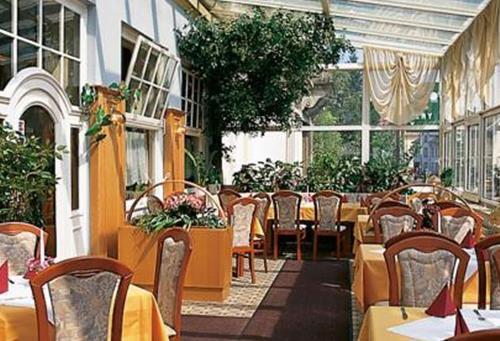 Hotel - Restaurant Kurhaus Klotzsche Drážďany Exteriér fotografie